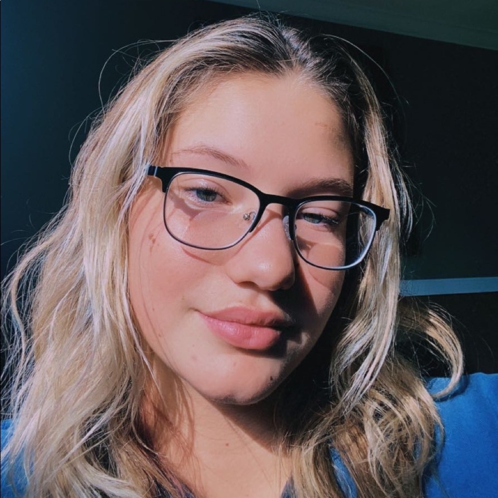 Meet your Posher, Heather